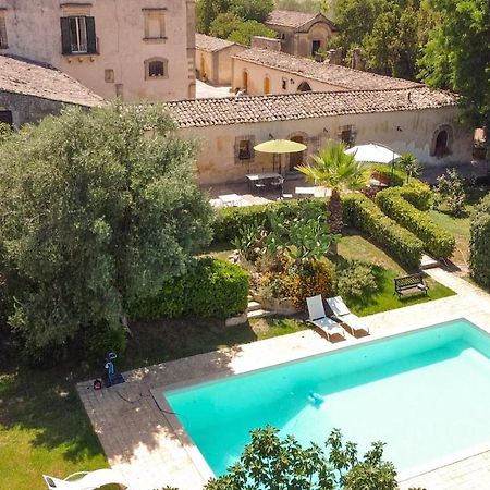 Villa Zottopera - Dimora Di Sicilia 嘉拉蒙提·古非 外观 照片