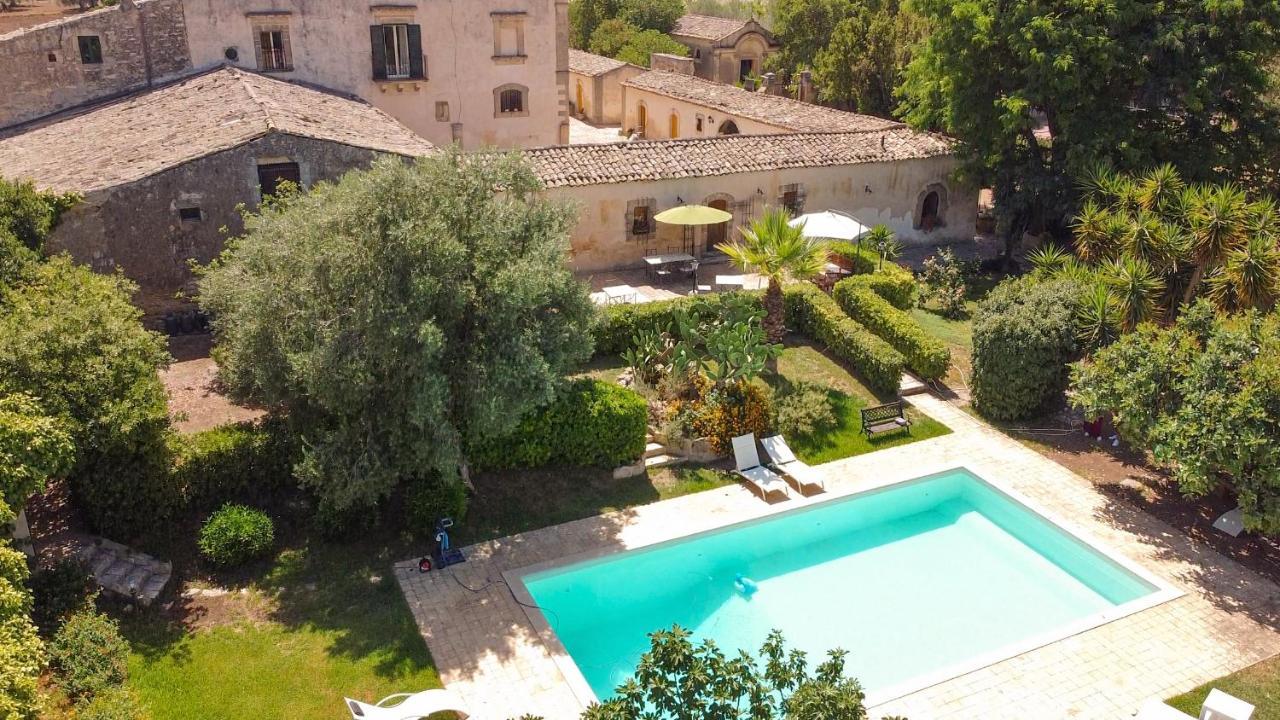 Villa Zottopera - Dimora Di Sicilia 嘉拉蒙提·古非 外观 照片