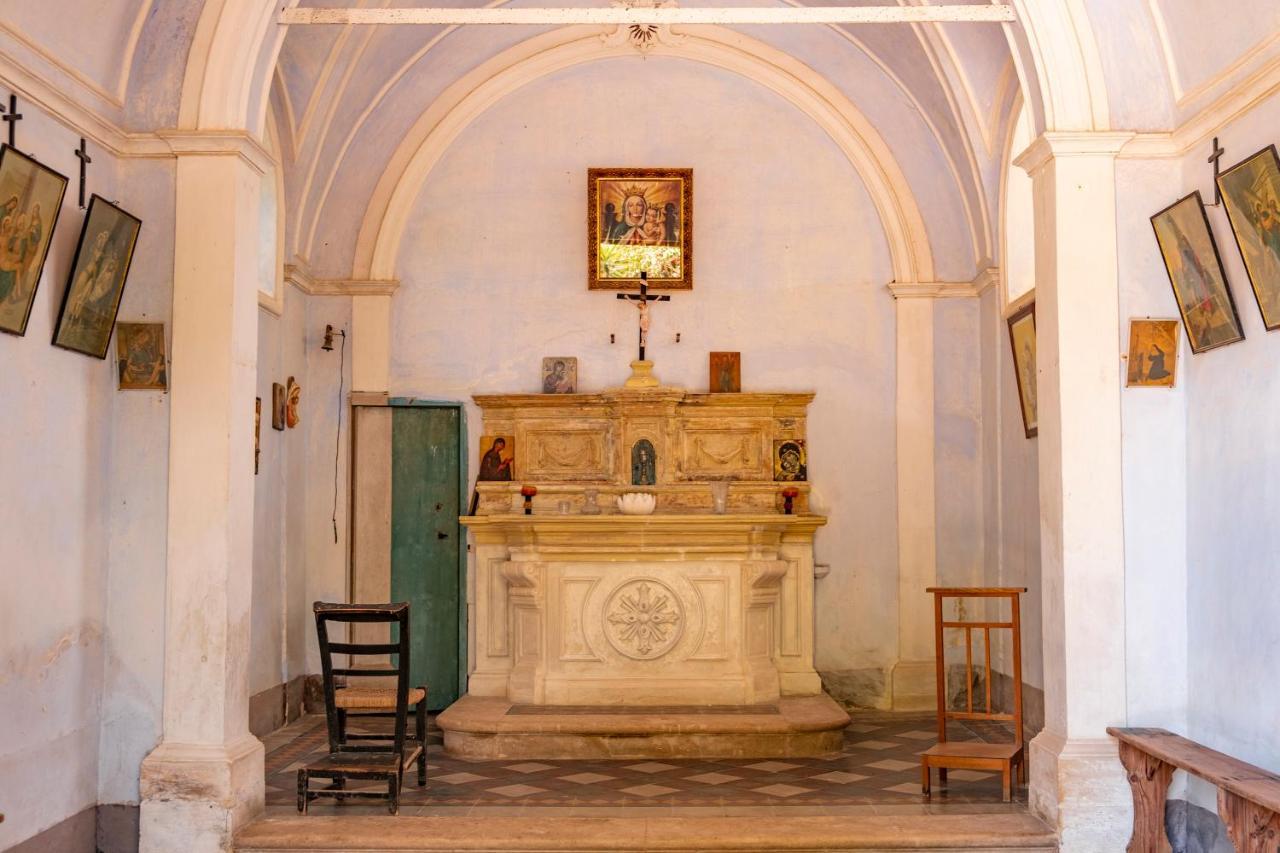 Villa Zottopera - Dimora Di Sicilia 嘉拉蒙提·古非 外观 照片