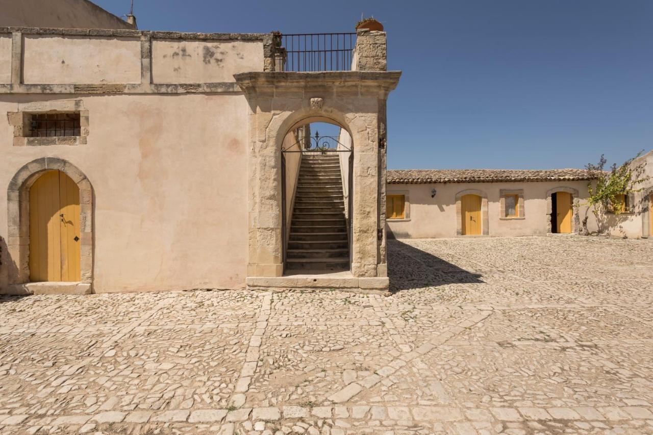 Villa Zottopera - Dimora Di Sicilia 嘉拉蒙提·古非 外观 照片